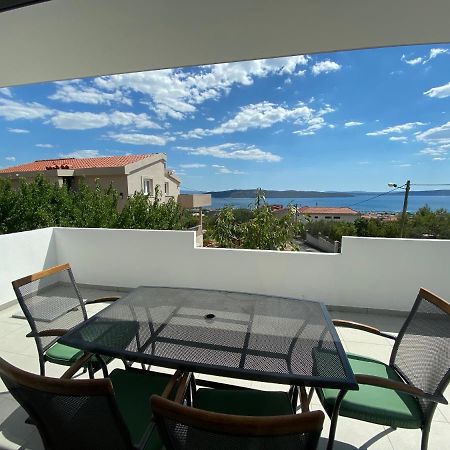 Apartman Mila Apartment Kaštela Екстериор снимка