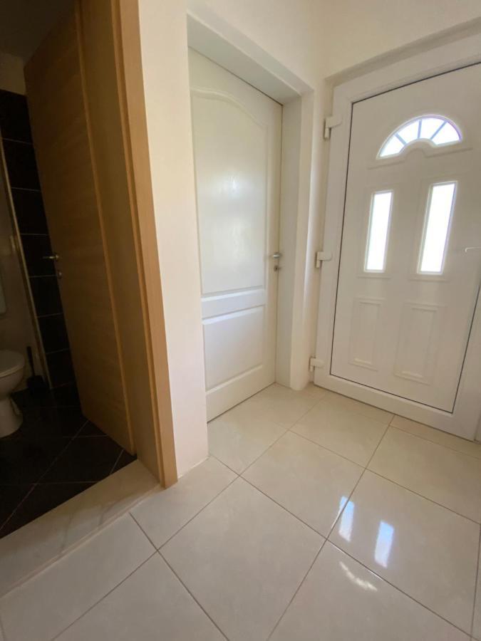Apartman Mila Apartment Kaštela Екстериор снимка