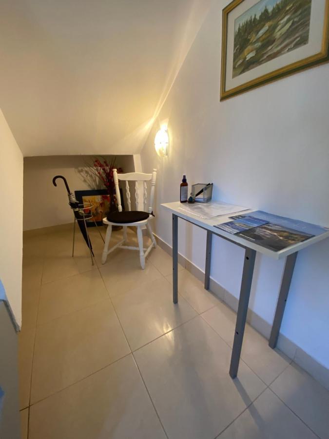 Apartman Mila Kaštela Екстериор снимка